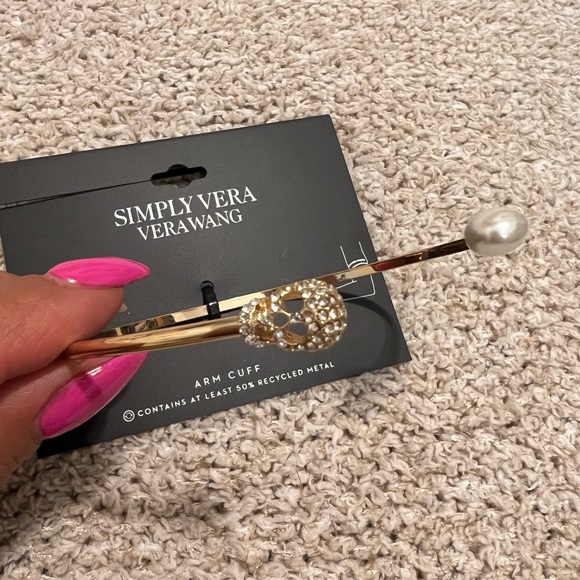 Arm cuff - Picture 1 of 2